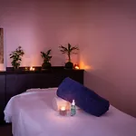 Hotel Le M & Bordeaux Aeroport By & Preference