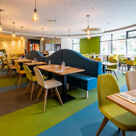 Hotel Le M & Bordeaux Aeroport By & Preference 4*