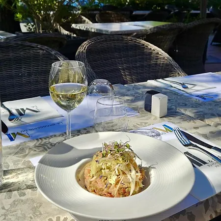 Hotel Le M & Bordeaux Aeroport By & Preference Mérignac