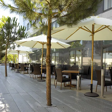 Le M & Bordeaux Aeroport By & Preference Hotel