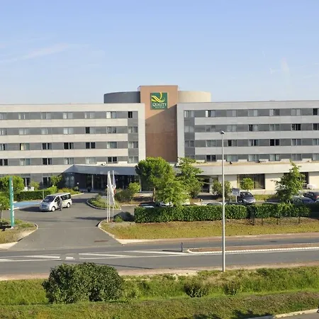 Le M & Bordeaux Aeroport By & Preference 4*