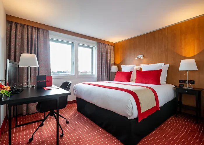 Hotel Le M & Bordeaux Aeroport By & Preference