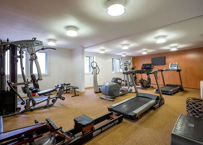 Hotel Le M & Bordeaux Aeroport By & Preference