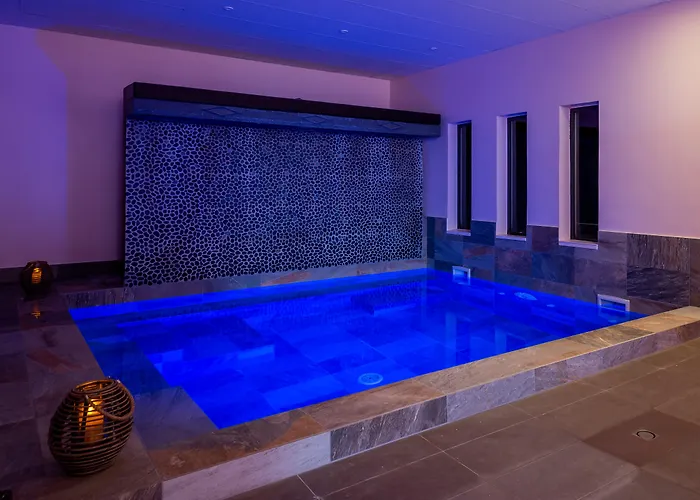 Le M & Bordeaux Aeroport By & Preference