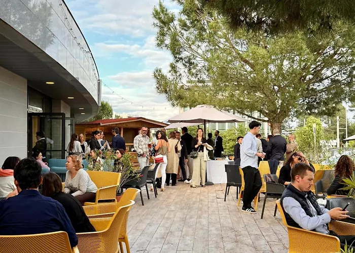 Hotel Le M & Bordeaux Aeroport By & Preference Merignac (Gironde)