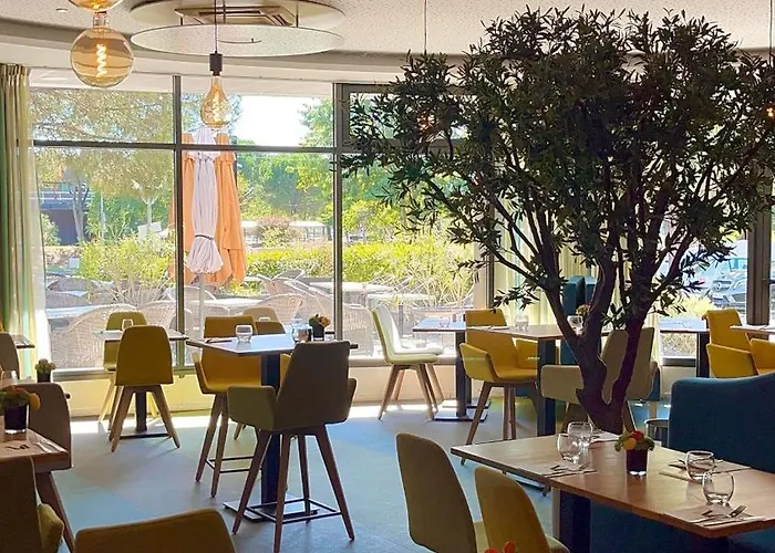 Hotel Le M & Bordeaux Aeroport By & Preference Merignac (Gironde)