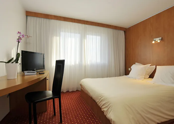 Le M & Bordeaux Aeroport By & Preference 4* Merignac (Gironde)