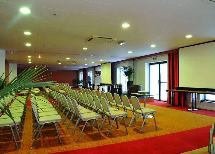 Le M & Bordeaux Aeroport By & Preference 酒店 4*