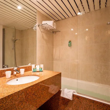 Le M&spa By Hôtels&préférence Hotel Mérignac