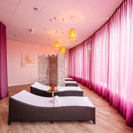 Le M&spa By Hôtels&préférence Hotel